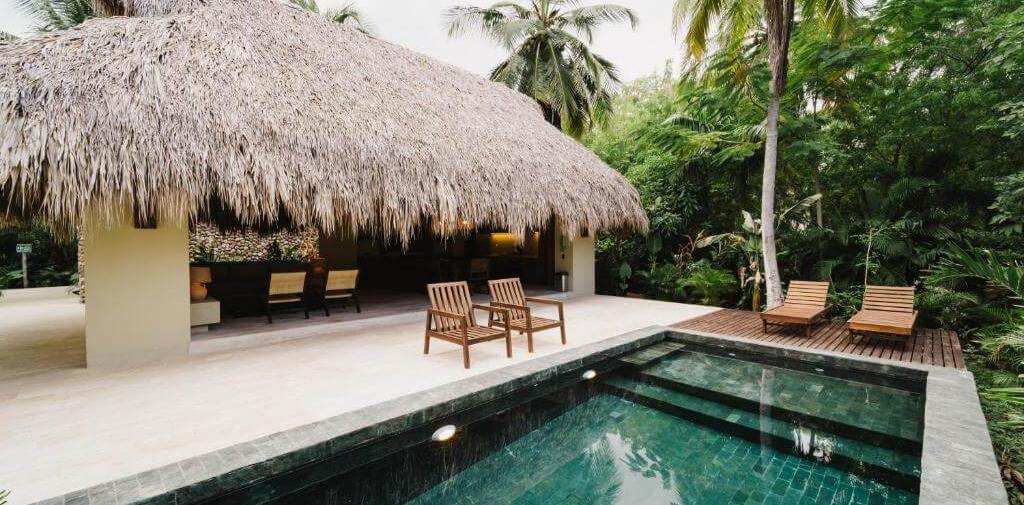 Paga 2x3 noches en Villa 140